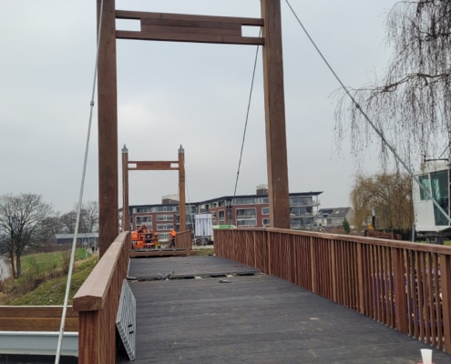 Brug hout 4